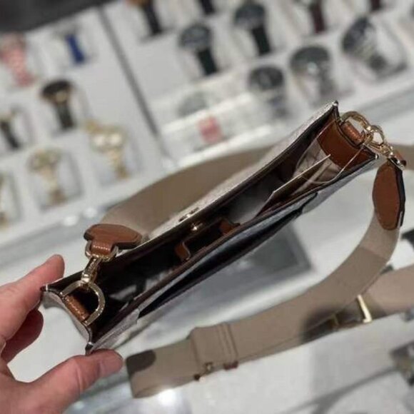 NWT Michael Kors Briley MK Signature PVC Small Crossbody Messenger Bag - Picture 4 of 6